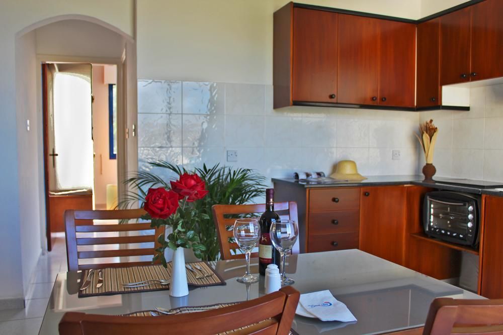 Marica's Boutique Hotel Kissonerga Extérieur photo