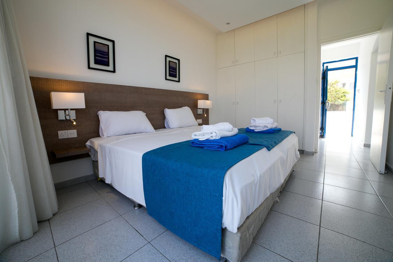 Marica's Boutique Hotel Kissonerga Extérieur photo
